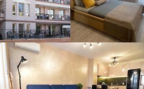 Kapana Luxury City Center Apartments With Garage